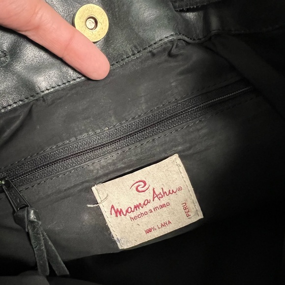 Mama Ashu Wool and Leather Bucket Bag - Picture 7 of 11